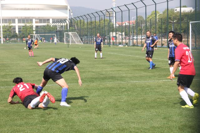 曼城发布2023/24赛季财报 收入增至7.15亿英镑